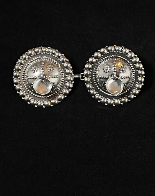 Hovedbilde Borespenne til bunad - oksidert sølv - 17765