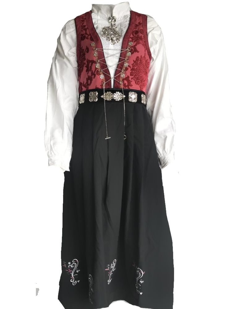 Ryperanden festdrakt i rød