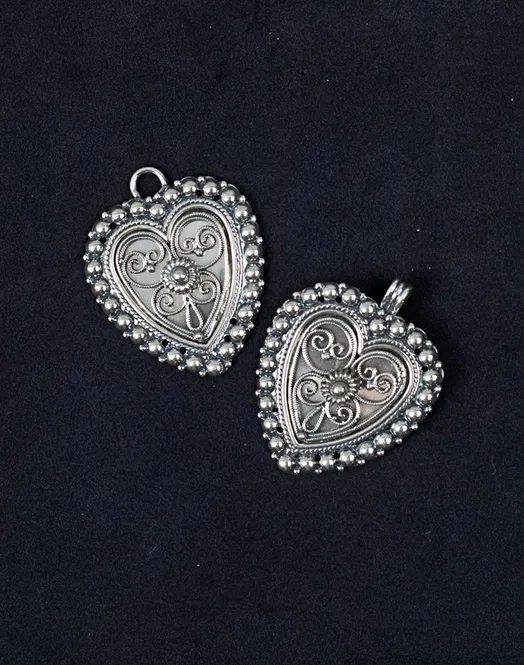 Hovedbilde Spenner til cape i oksidert sølv - Valgfri sten - 17763