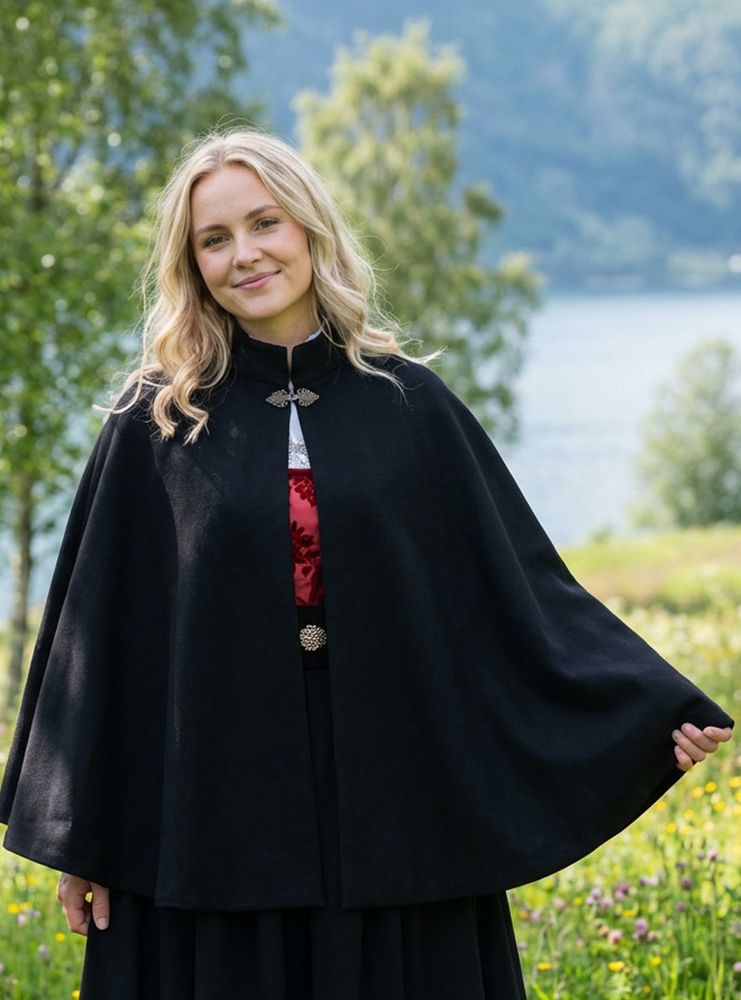 Cape til festdrakt eller bunad i sort