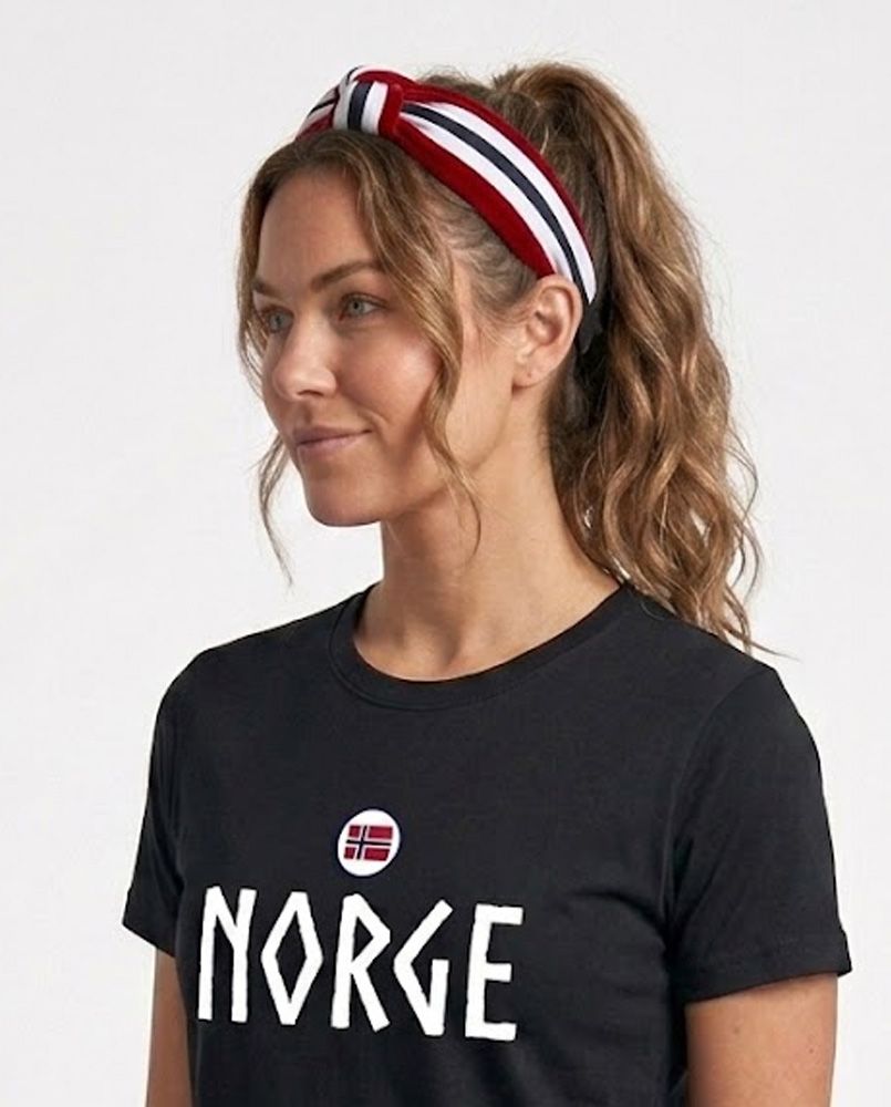 Hårbøyle med norsk flagg som passer både barn og voksen